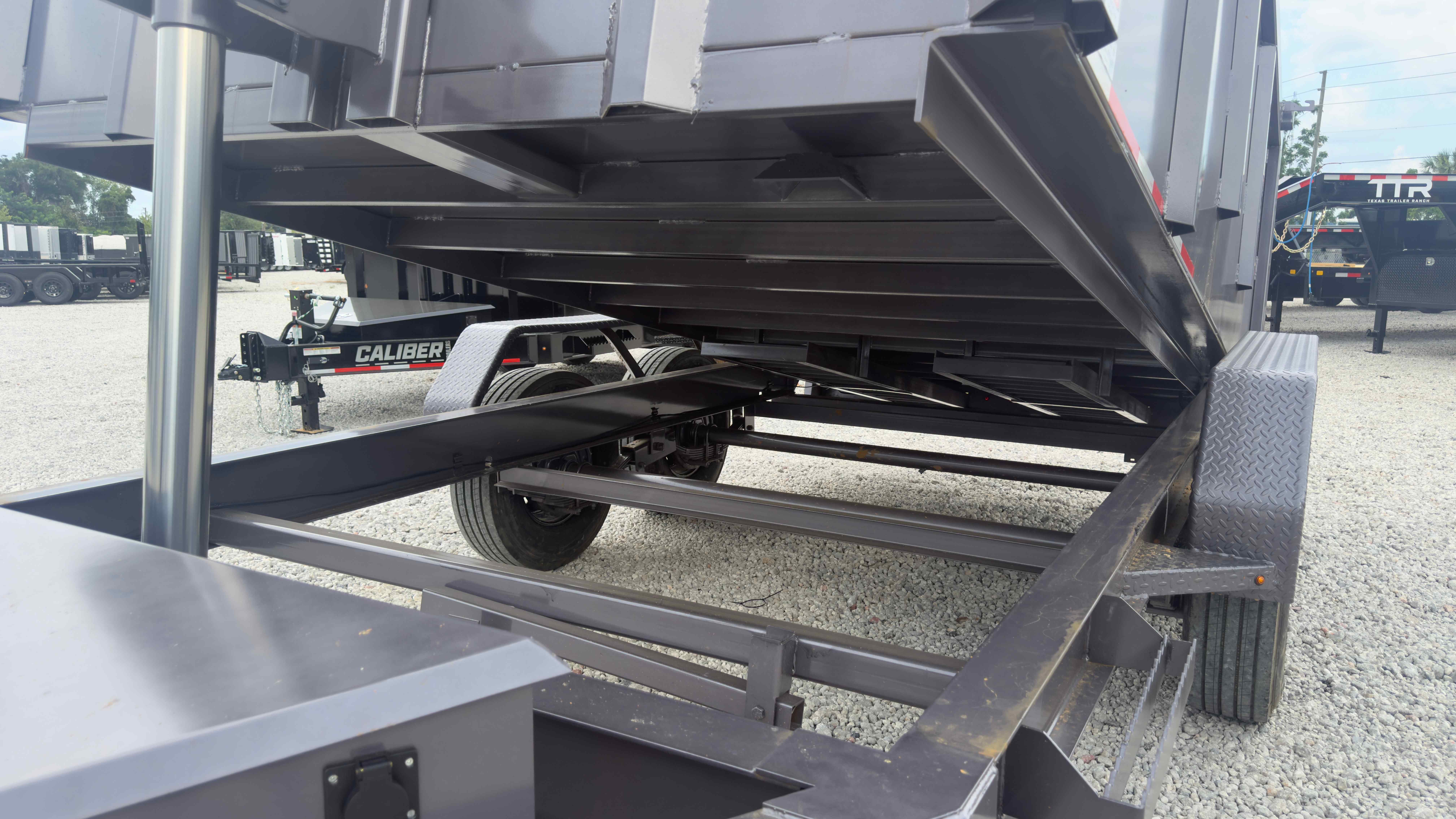 New 7×14 CALIBER Dump Trailer - Image 11
