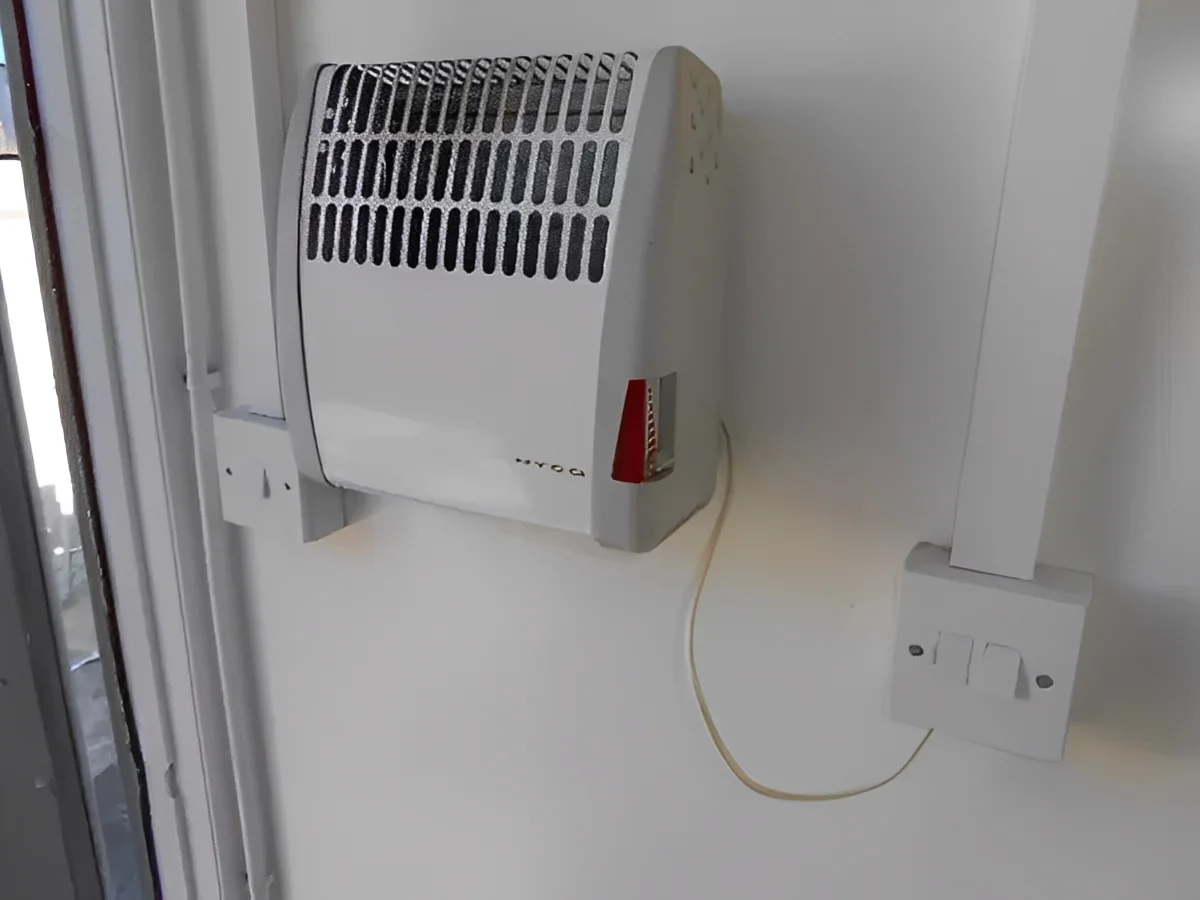 2+1 Toilet Unit Shipping Container - Image 7